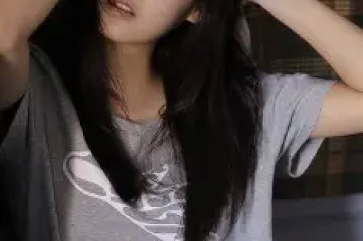 3500家连锁店女网红艾琳演豪门戏翻车涉嫌欺诈中老年人
